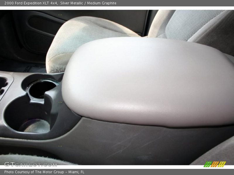 Silver Metallic / Medium Graphite 2000 Ford Expedition XLT 4x4