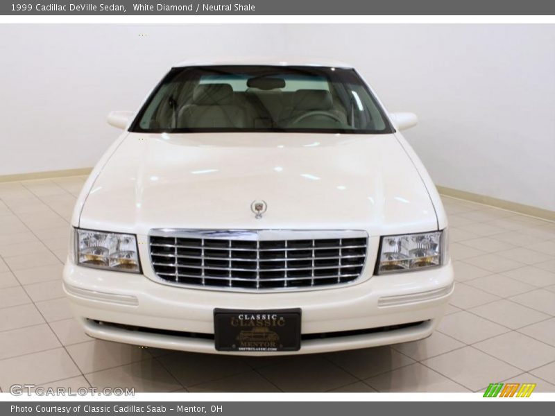 White Diamond / Neutral Shale 1999 Cadillac DeVille Sedan