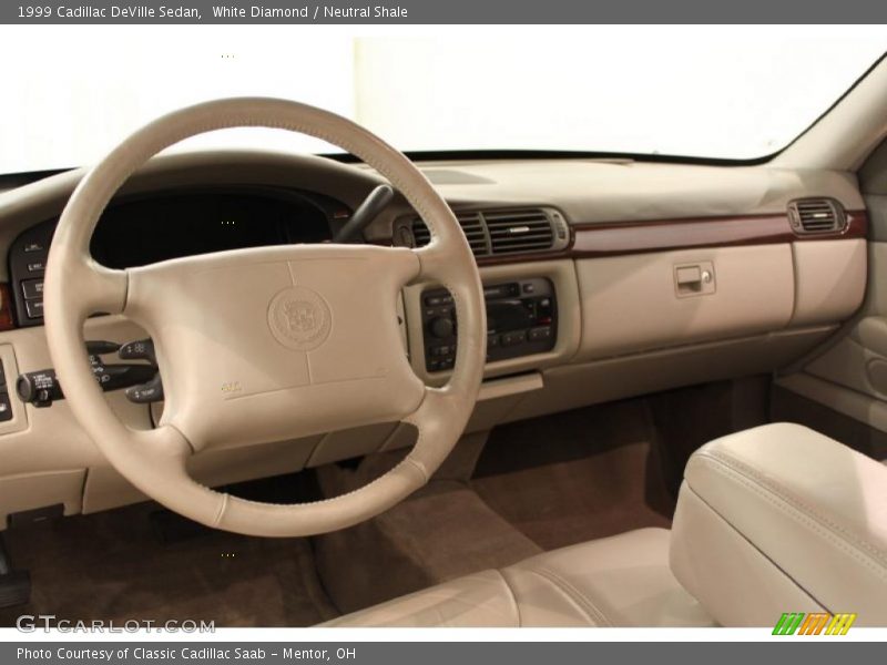 White Diamond / Neutral Shale 1999 Cadillac DeVille Sedan