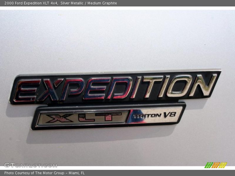 Silver Metallic / Medium Graphite 2000 Ford Expedition XLT 4x4