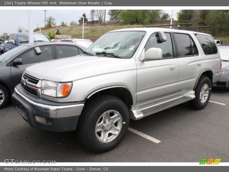 Millennium Silver Metallic / Gray 2001 Toyota 4Runner SR5 4x4