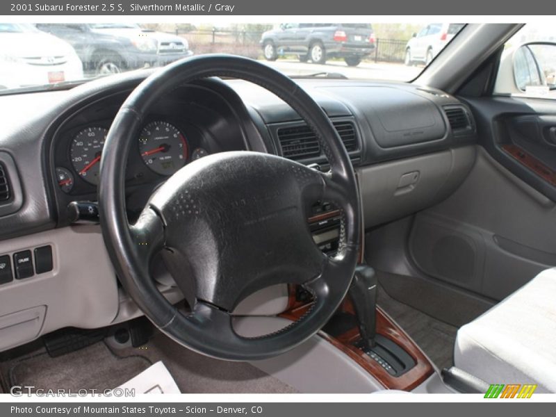 Silverthorn Metallic / Gray 2001 Subaru Forester 2.5 S