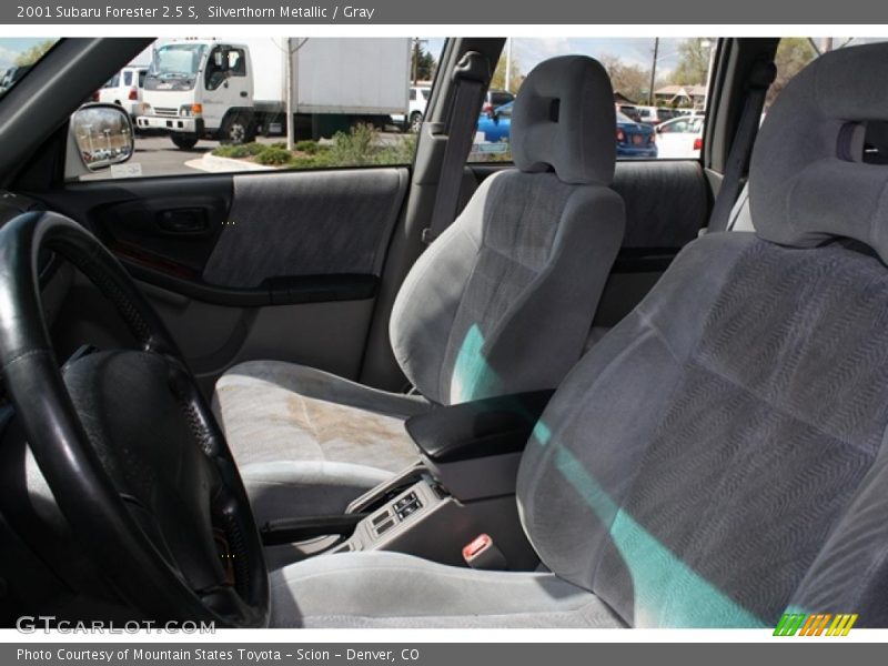 Silverthorn Metallic / Gray 2001 Subaru Forester 2.5 S