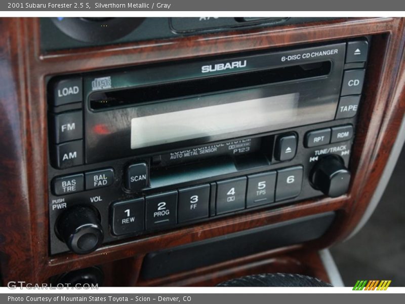 Silverthorn Metallic / Gray 2001 Subaru Forester 2.5 S