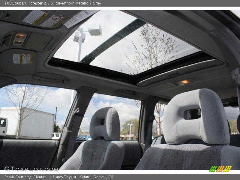 Sunroof of 2001 Forester 2.5 S