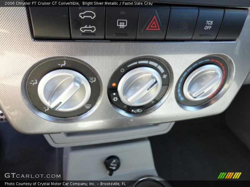 Controls of 2006 PT Cruiser GT Convertible