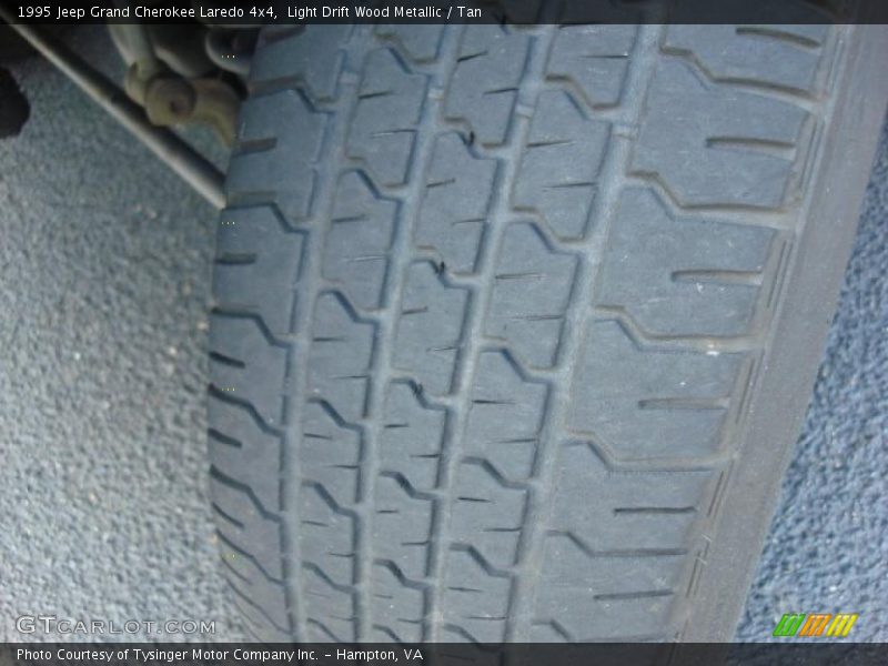 Light Drift Wood Metallic / Tan 1995 Jeep Grand Cherokee Laredo 4x4