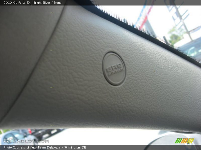 Bright Silver / Stone 2010 Kia Forte EX