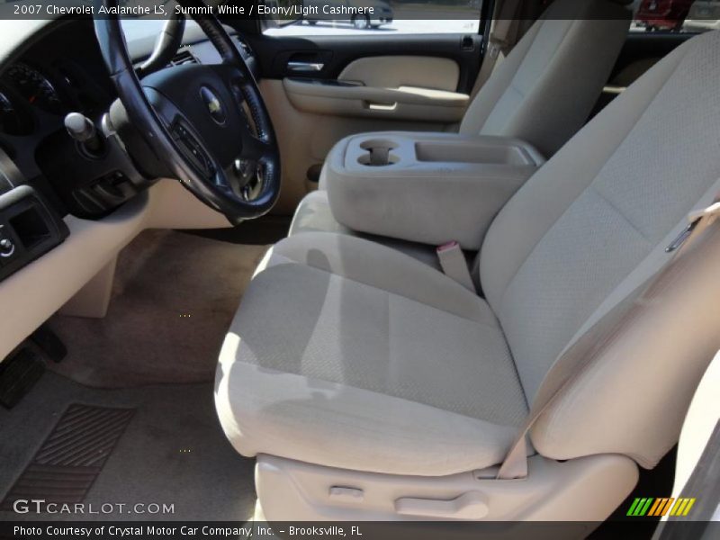 Summit White / Ebony/Light Cashmere 2007 Chevrolet Avalanche LS