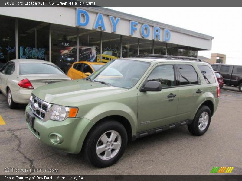 Kiwi Green Metallic / Camel 2008 Ford Escape XLT