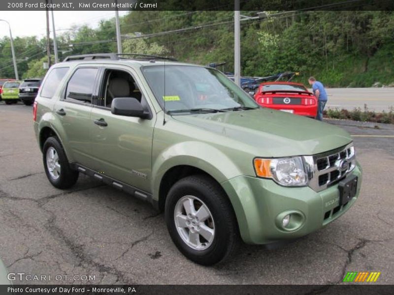 Kiwi Green Metallic / Camel 2008 Ford Escape XLT