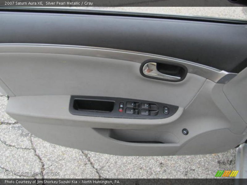 Silver Pearl Metallic / Gray 2007 Saturn Aura XE