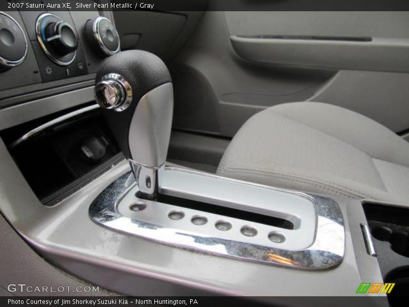 Silver Pearl Metallic / Gray 2007 Saturn Aura XE