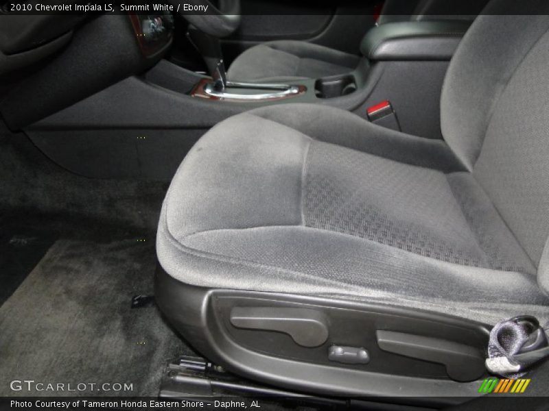 Summit White / Ebony 2010 Chevrolet Impala LS