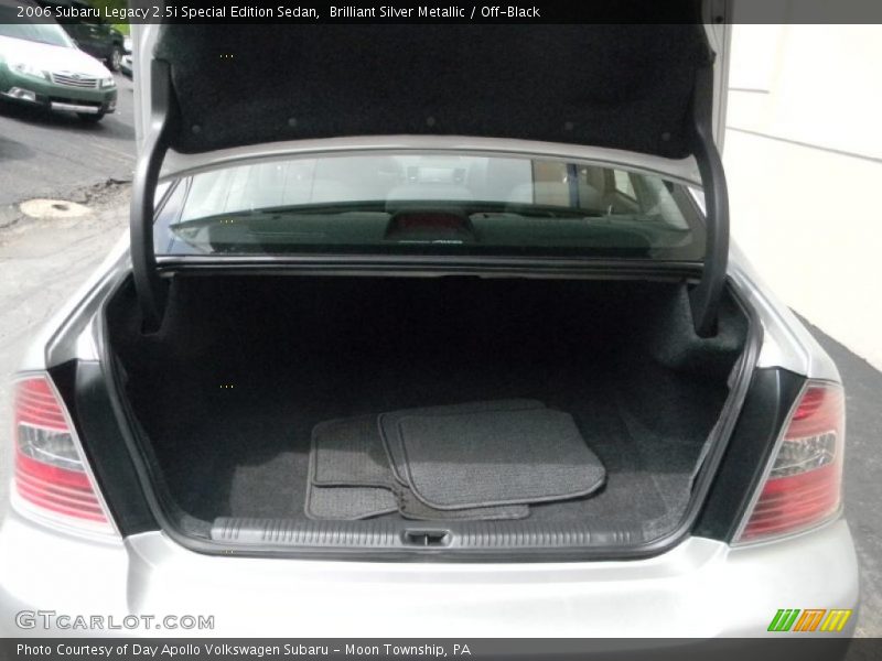Brilliant Silver Metallic / Off-Black 2006 Subaru Legacy 2.5i Special Edition Sedan