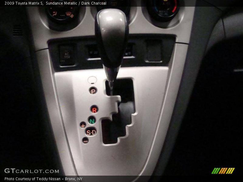  2009 Matrix S 5 Speed Automatic Shifter