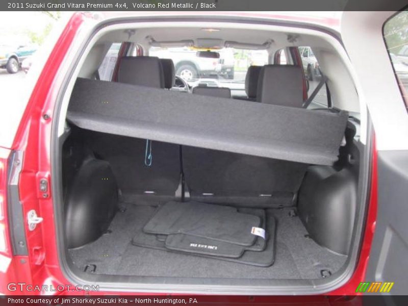 Volcano Red Metallic / Black 2011 Suzuki Grand Vitara Premium 4x4