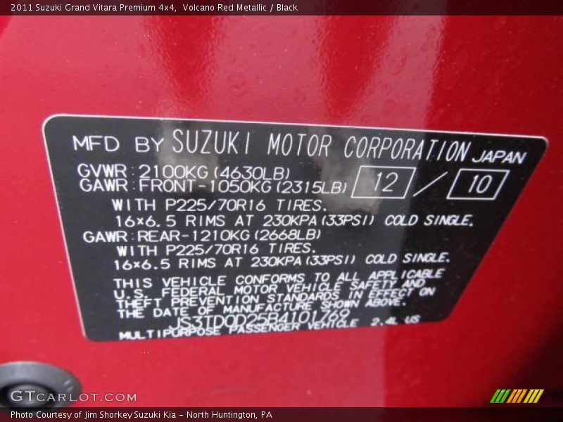 Volcano Red Metallic / Black 2011 Suzuki Grand Vitara Premium 4x4
