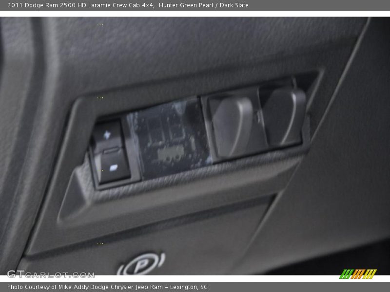 Hunter Green Pearl / Dark Slate 2011 Dodge Ram 2500 HD Laramie Crew Cab 4x4