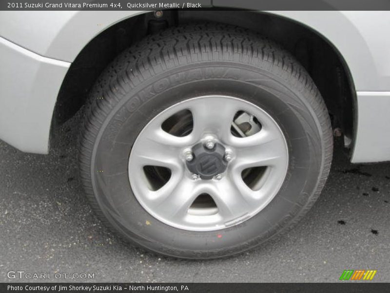 Quicksilver Metallic / Black 2011 Suzuki Grand Vitara Premium 4x4