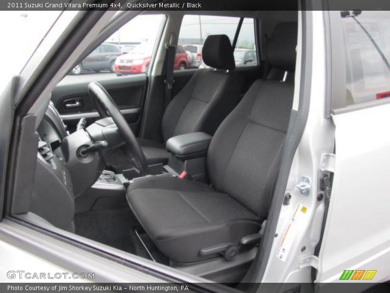 Quicksilver Metallic / Black 2011 Suzuki Grand Vitara Premium 4x4