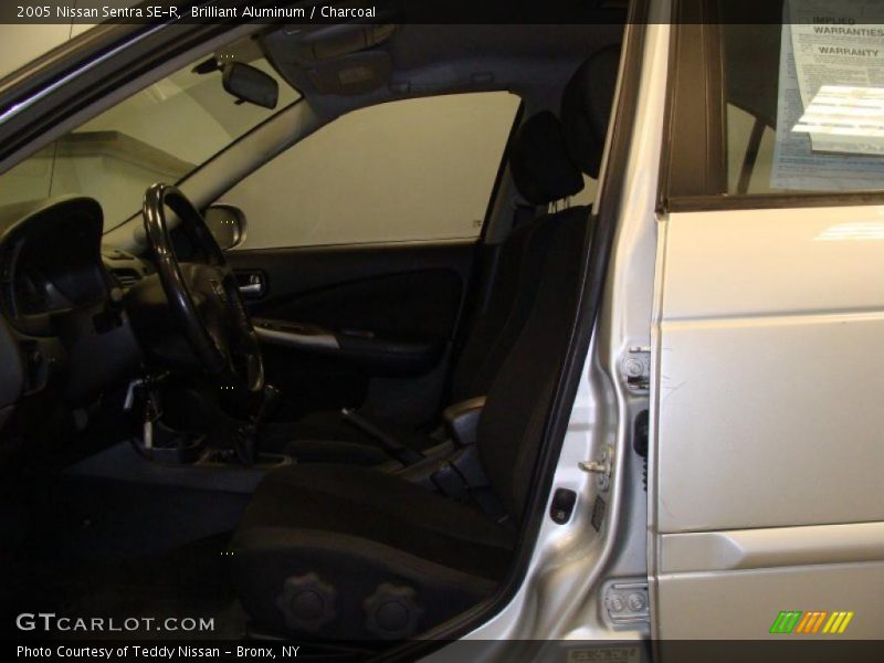 Brilliant Aluminum / Charcoal 2005 Nissan Sentra SE-R