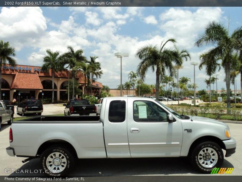Silver Metallic / Medium Graphite 2002 Ford F150 XLT SuperCab