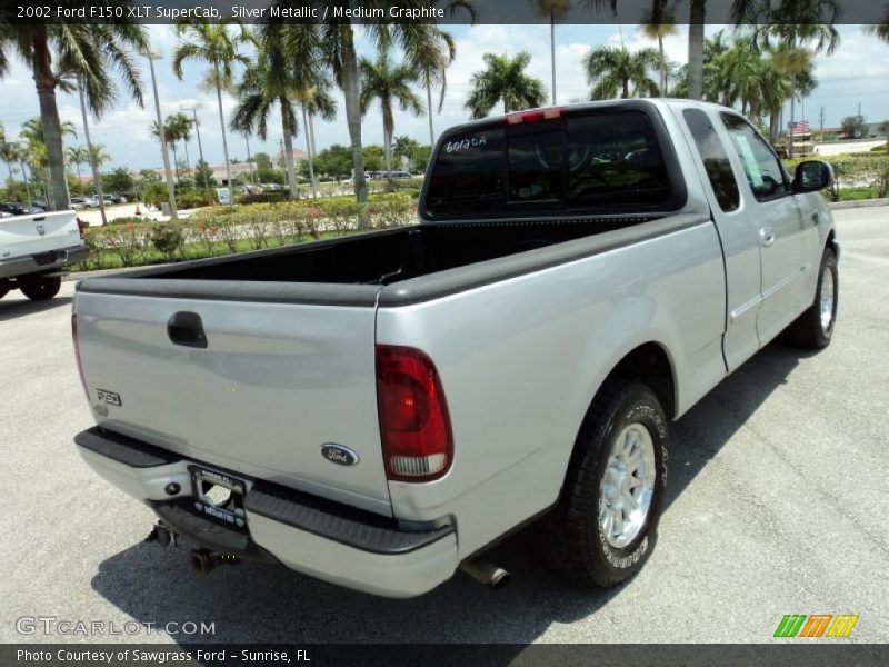 Silver Metallic / Medium Graphite 2002 Ford F150 XLT SuperCab