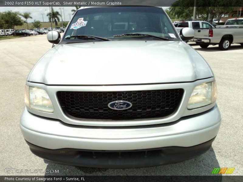 Silver Metallic / Medium Graphite 2002 Ford F150 XLT SuperCab