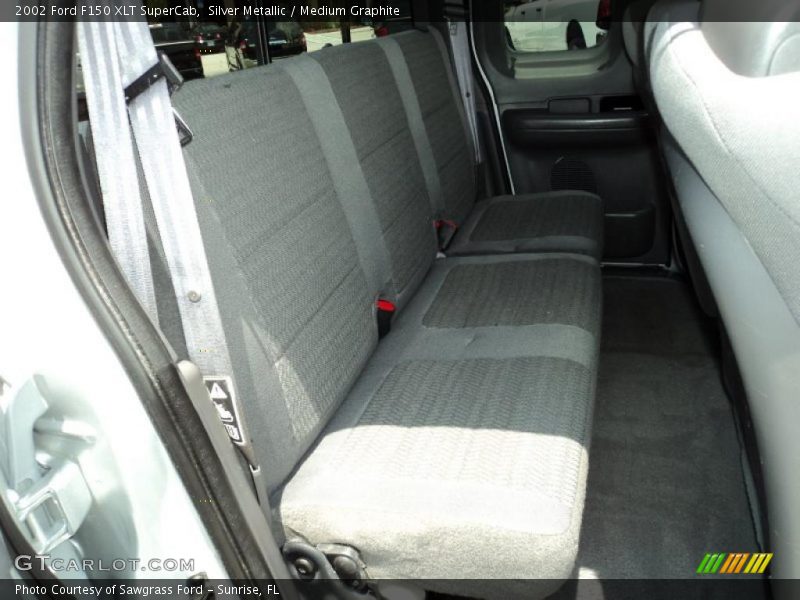 Silver Metallic / Medium Graphite 2002 Ford F150 XLT SuperCab