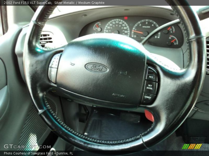 Silver Metallic / Medium Graphite 2002 Ford F150 XLT SuperCab