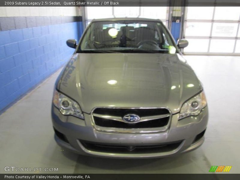 Quartz Silver Metallic / Off Black 2009 Subaru Legacy 2.5i Sedan