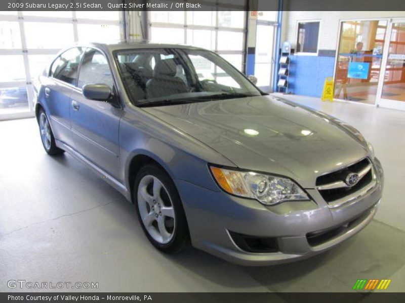 Quartz Silver Metallic / Off Black 2009 Subaru Legacy 2.5i Sedan