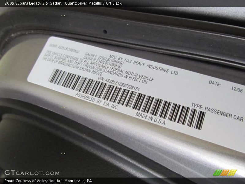 Quartz Silver Metallic / Off Black 2009 Subaru Legacy 2.5i Sedan