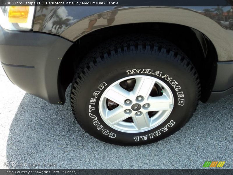 Dark Stone Metallic / Medium/Dark Pebble 2006 Ford Escape XLS