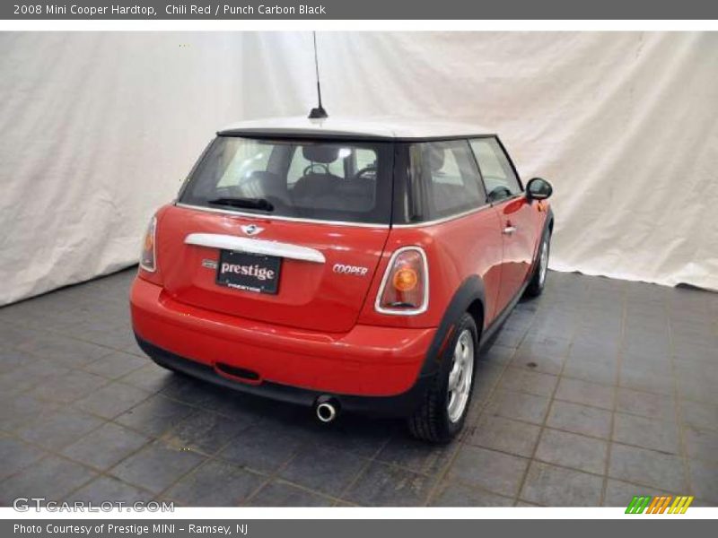 Chili Red / Punch Carbon Black 2008 Mini Cooper Hardtop