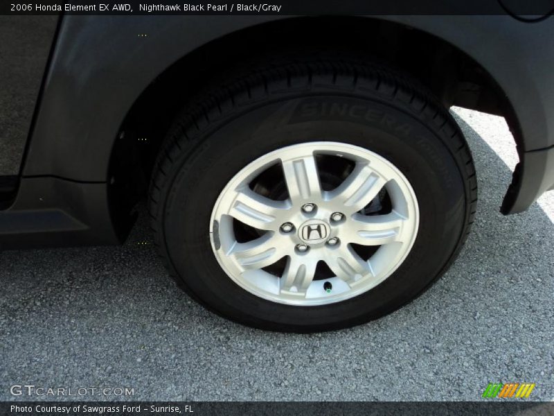  2006 Element EX AWD Wheel