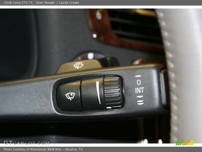 Silver Metallic / Calcite Cream 2008 Volvo C70 T5