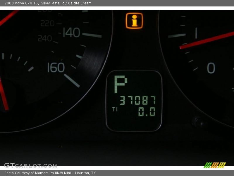 Silver Metallic / Calcite Cream 2008 Volvo C70 T5
