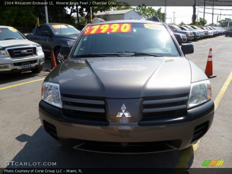 Mineral Beige Pearl / Charcoal Gray 2004 Mitsubishi Endeavor LS