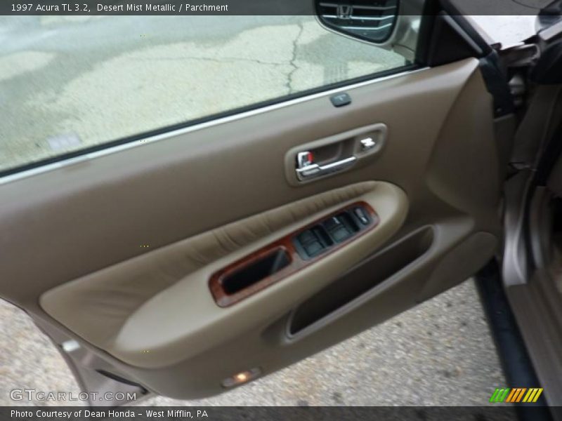 Desert Mist Metallic / Parchment 1997 Acura TL 3.2