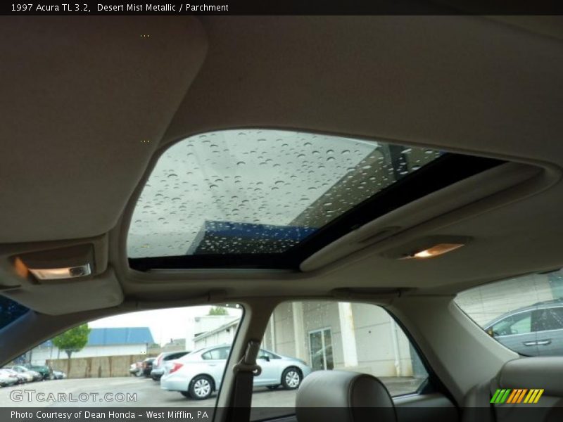 Desert Mist Metallic / Parchment 1997 Acura TL 3.2