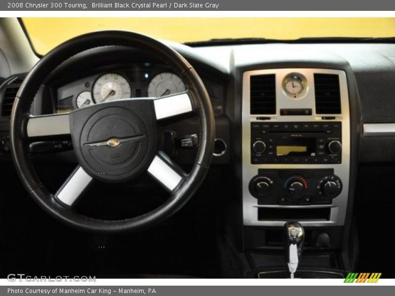 Brilliant Black Crystal Pearl / Dark Slate Gray 2008 Chrysler 300 Touring