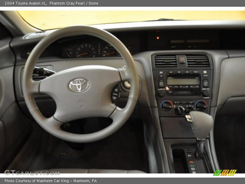Phantom Gray Pearl / Stone 2004 Toyota Avalon XL