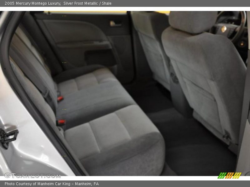 Silver Frost Metallic / Shale 2005 Mercury Montego Luxury