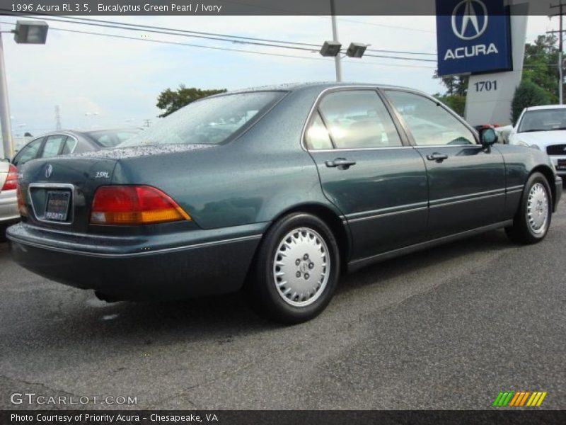Eucalyptus Green Pearl / Ivory 1996 Acura RL 3.5