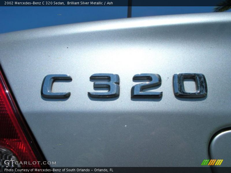  2002 C 320 Sedan Logo