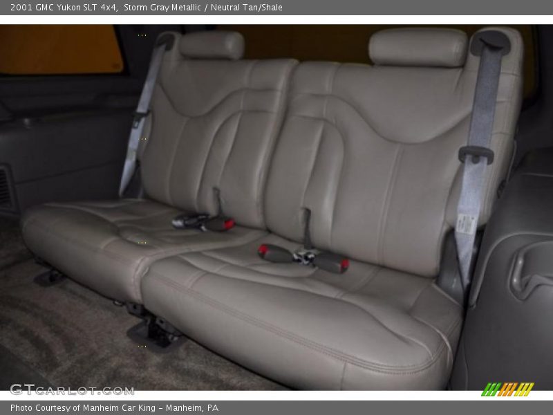 Storm Gray Metallic / Neutral Tan/Shale 2001 GMC Yukon SLT 4x4
