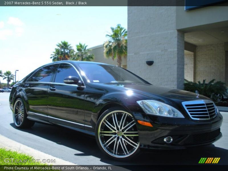 Custom Wheels of 2007 S 550 Sedan