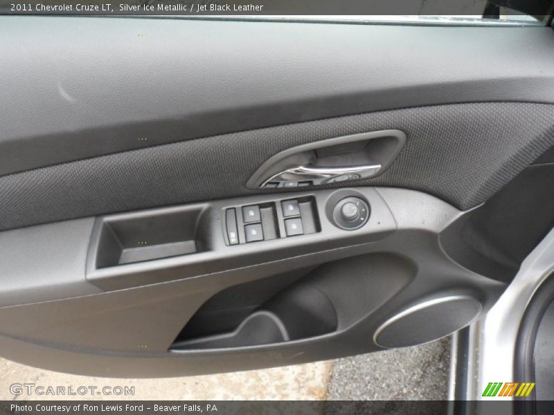 Silver Ice Metallic / Jet Black Leather 2011 Chevrolet Cruze LT